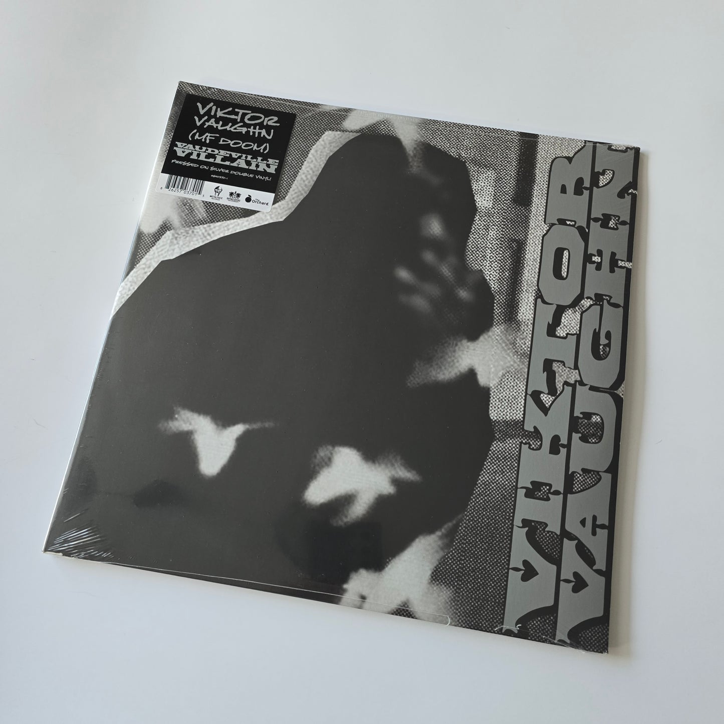 VIKTOR VAUGHN (MF DOOM) - VAUDEVILLE VILLAIN (SEALED) SILVER VINYL -NEW!-